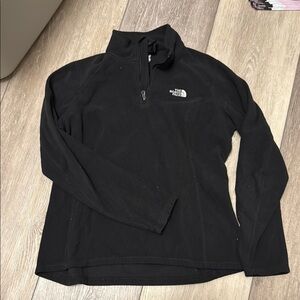 The North Face Black Fleece quarter-zip women’s medium
